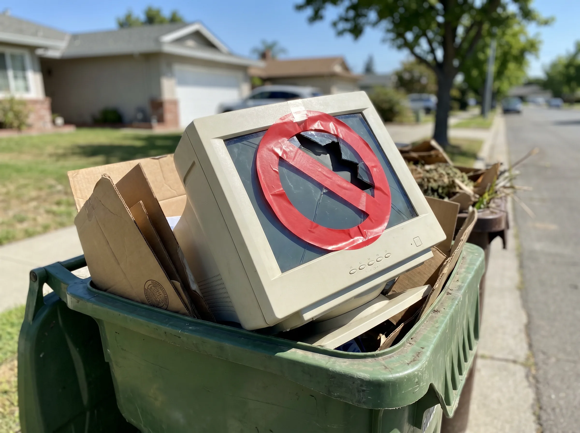 Is It Illegal to Throw Away Electronics in California?